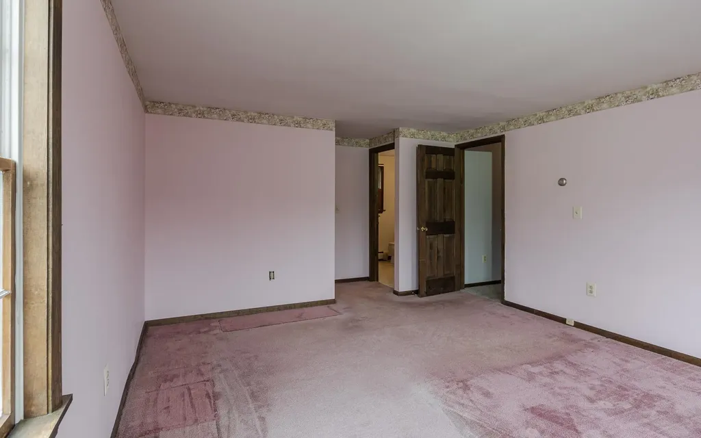 72 Fox Run Road Hinsdale NH 03451