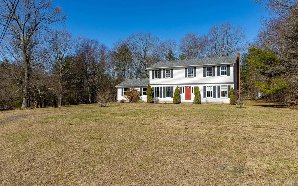 72 Fox Run Road Hinsdale NH 03451