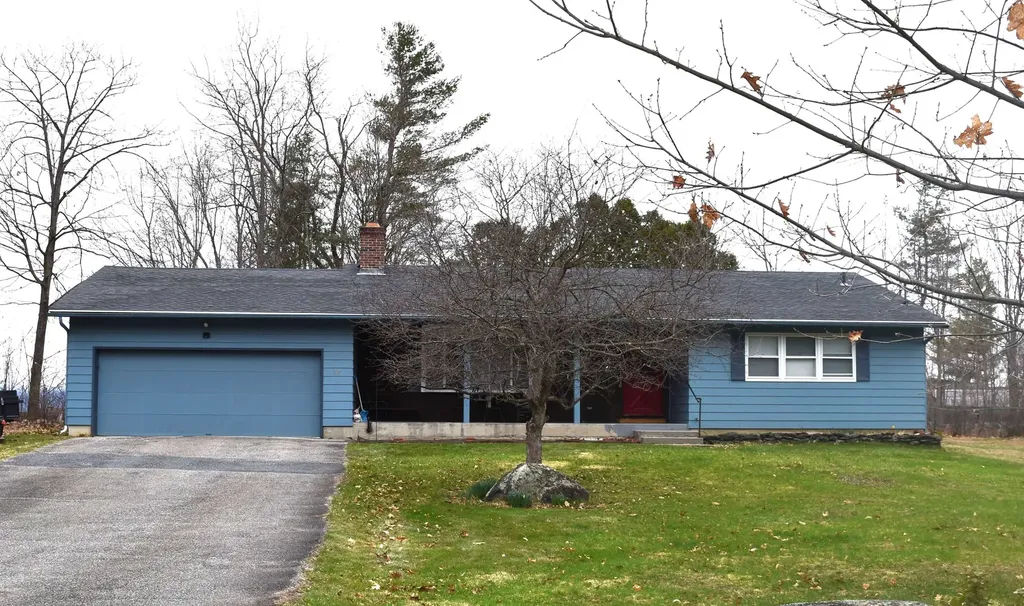69 David Road Rutland Town VT 05701