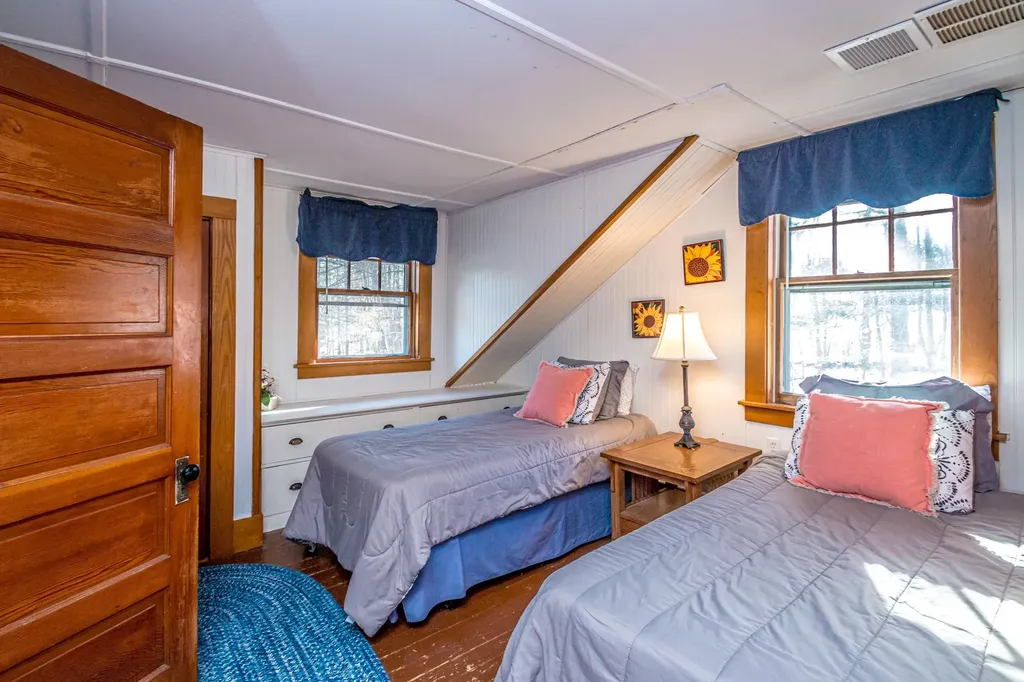 37 Cranmore Road Conway NH 03860