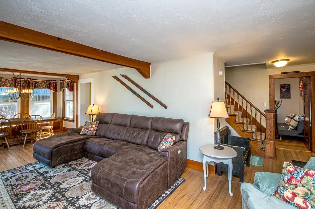 37 Cranmore Road Conway NH 03860