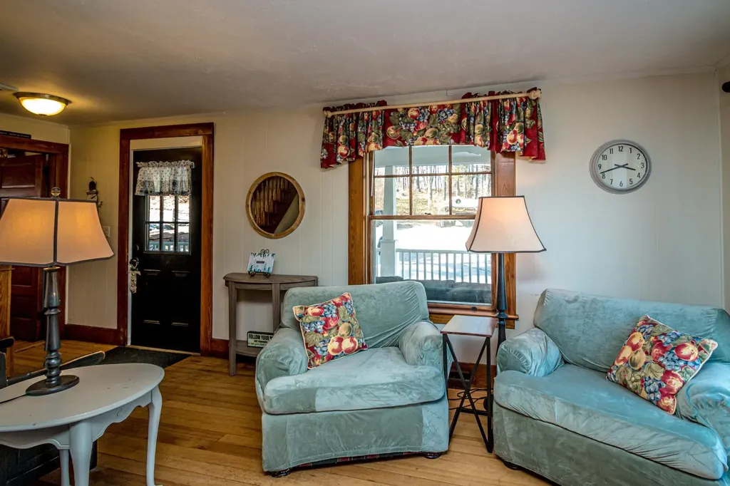 37 Cranmore Road Conway NH 03860