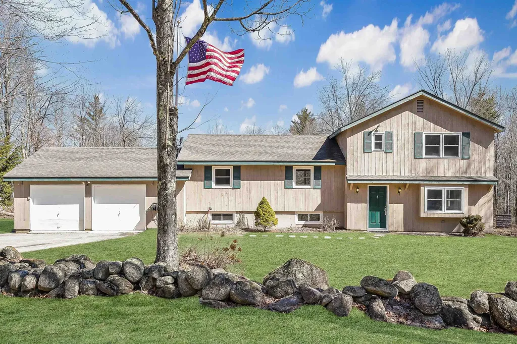 402 Cross Hill Road Wilmot NH 03287