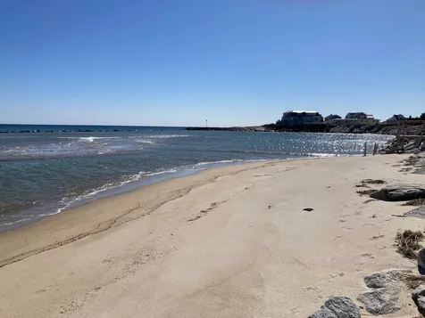 27 Thornton Street Hampton NH 03842