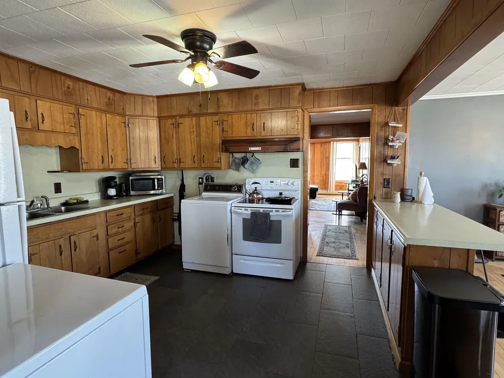 246 Main Street Newport City VT 05855