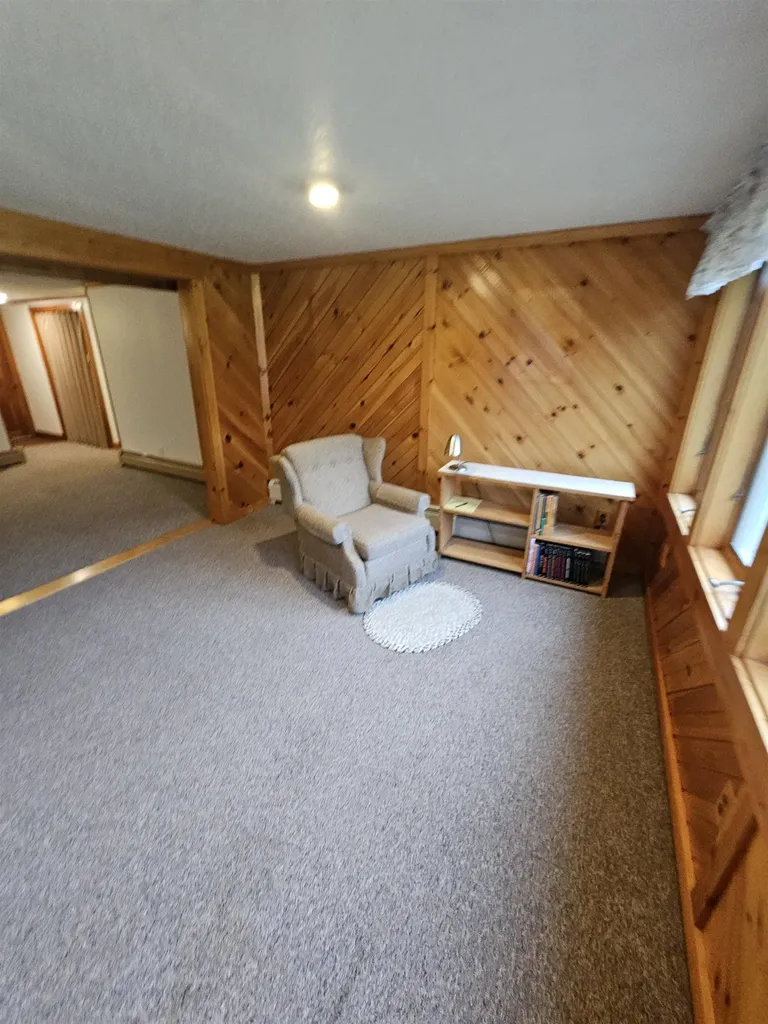 4 Pine Road Bennington VT 05201