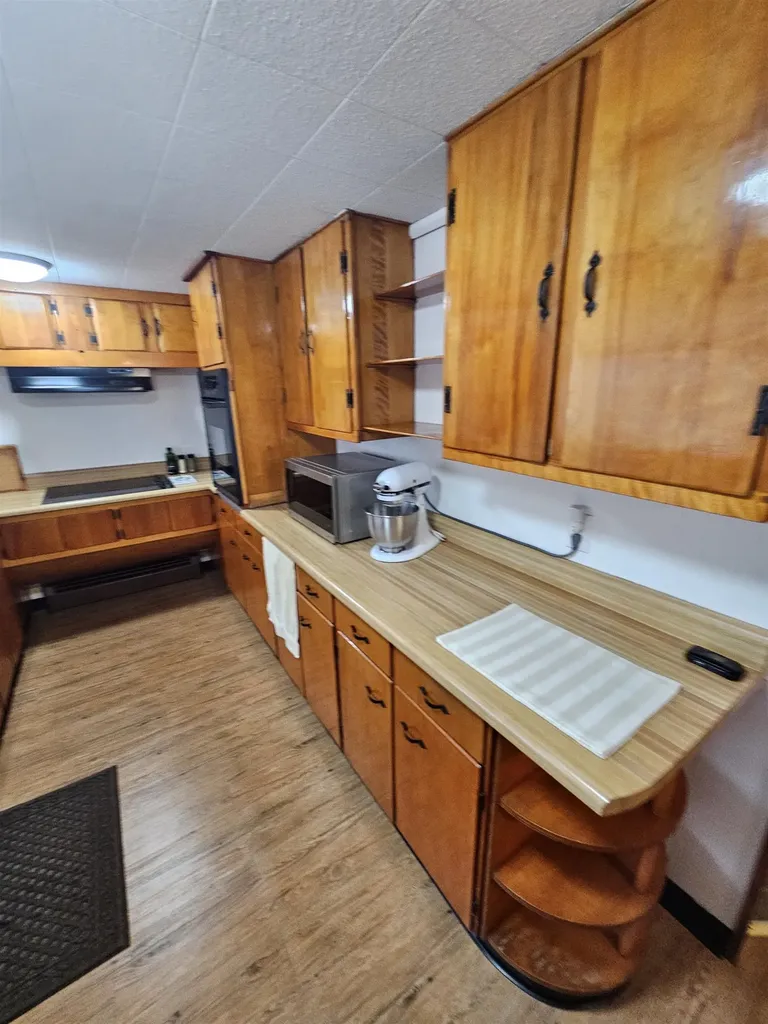 4 Pine Road Bennington VT 05201