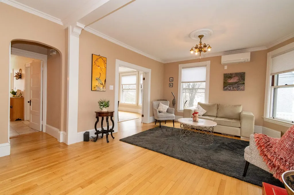 95 N Adams Street Manchester NH 03104