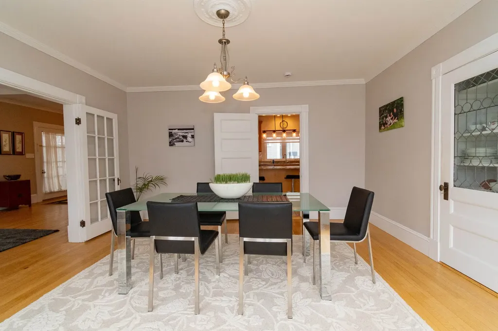 95 N Adams Street Manchester NH 03104