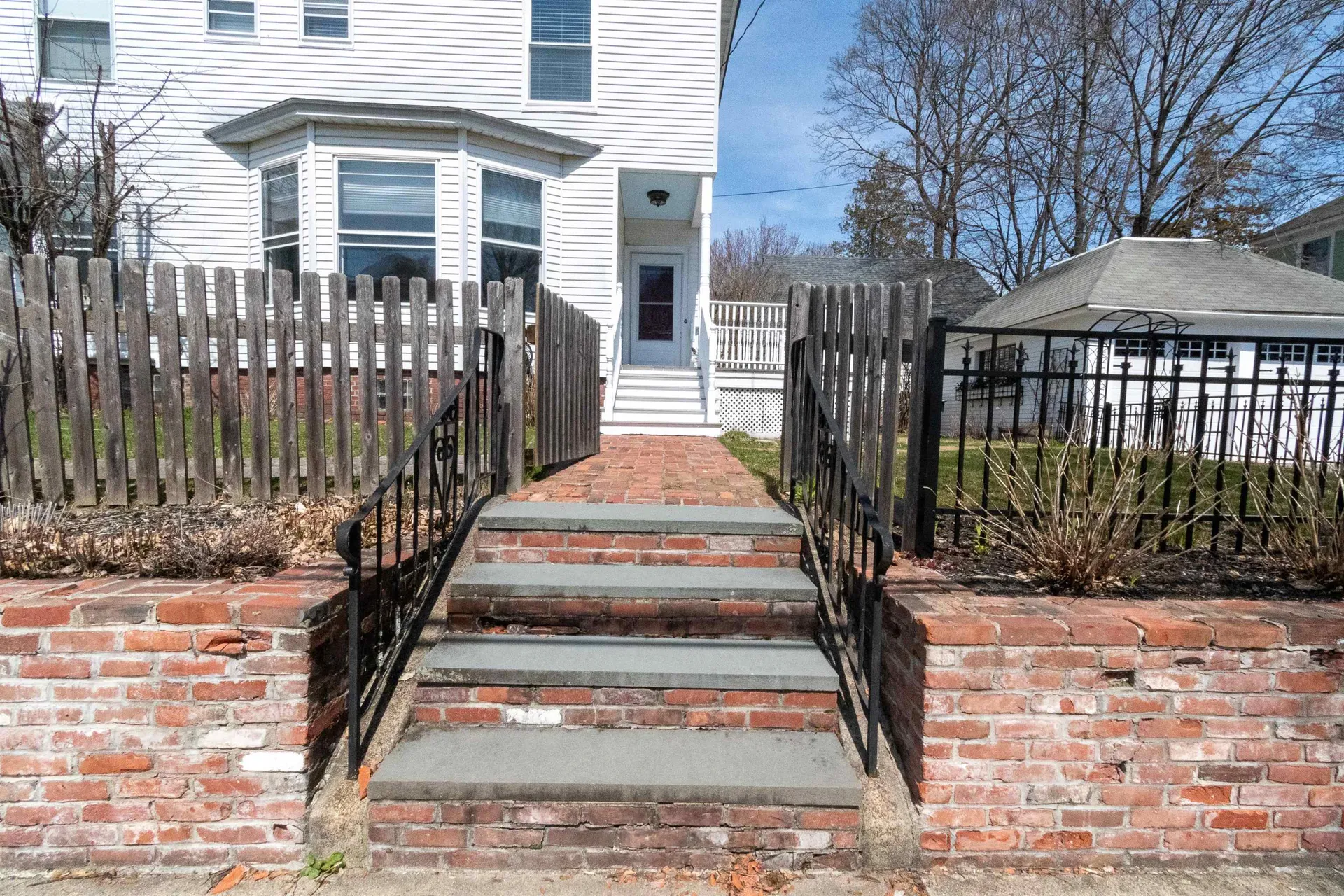 95 N Adams Street Manchester NH 03104