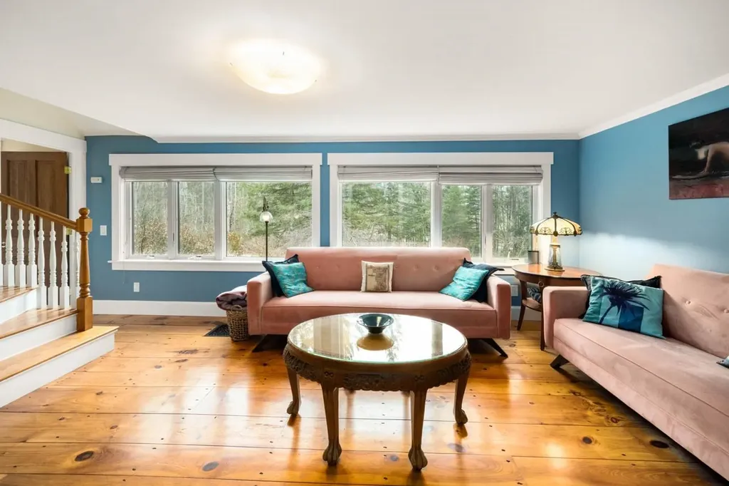 1567 Old Quechee Road Hartford VT 05001