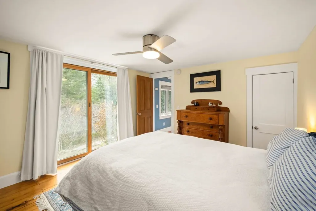 1567 Old Quechee Road Hartford VT 05001