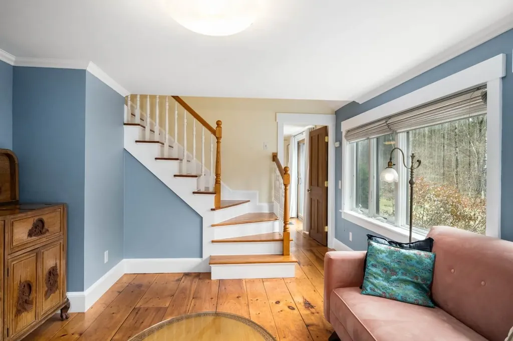 1567 Old Quechee Road Hartford VT 05001