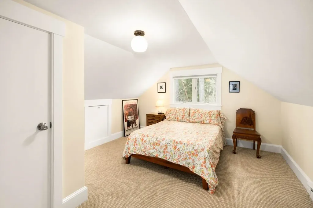 1567 Old Quechee Road Hartford VT 05001