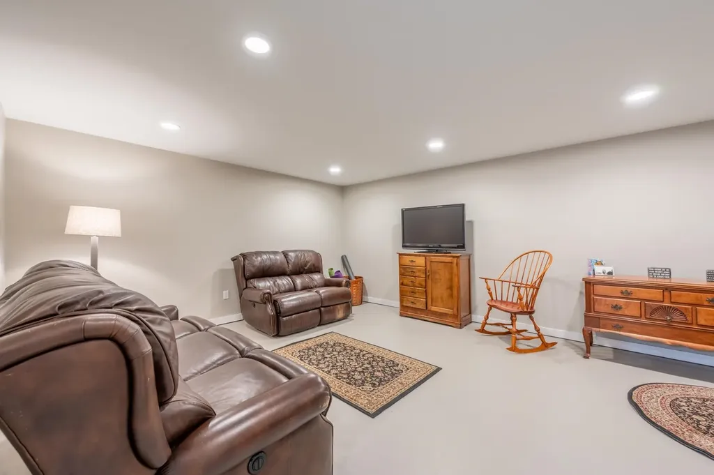 56 Kearsarge Mountain Road Andover NH 03216