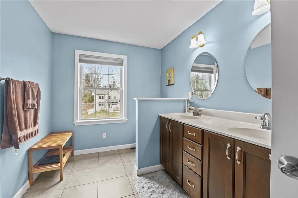 173 Aikey Lane Colchester VT 05446