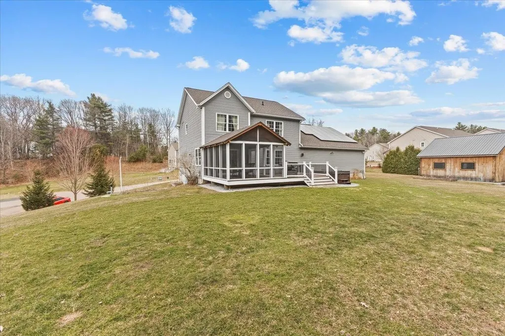 173 Aikey Lane Colchester VT 05446