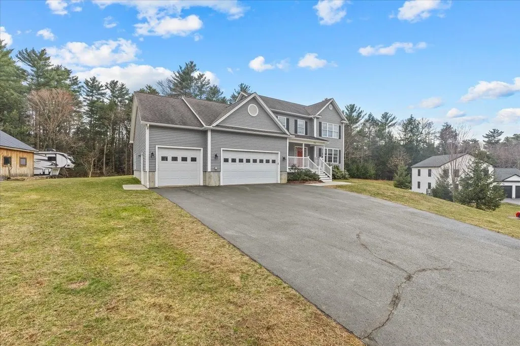 173 Aikey Lane Colchester VT 05446