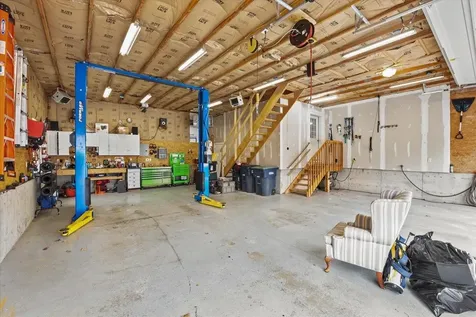 173 Aikey Lane Colchester VT 05446