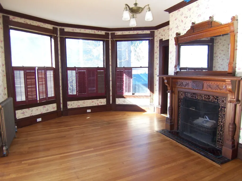 70 Concord Street Nashua NH 03064