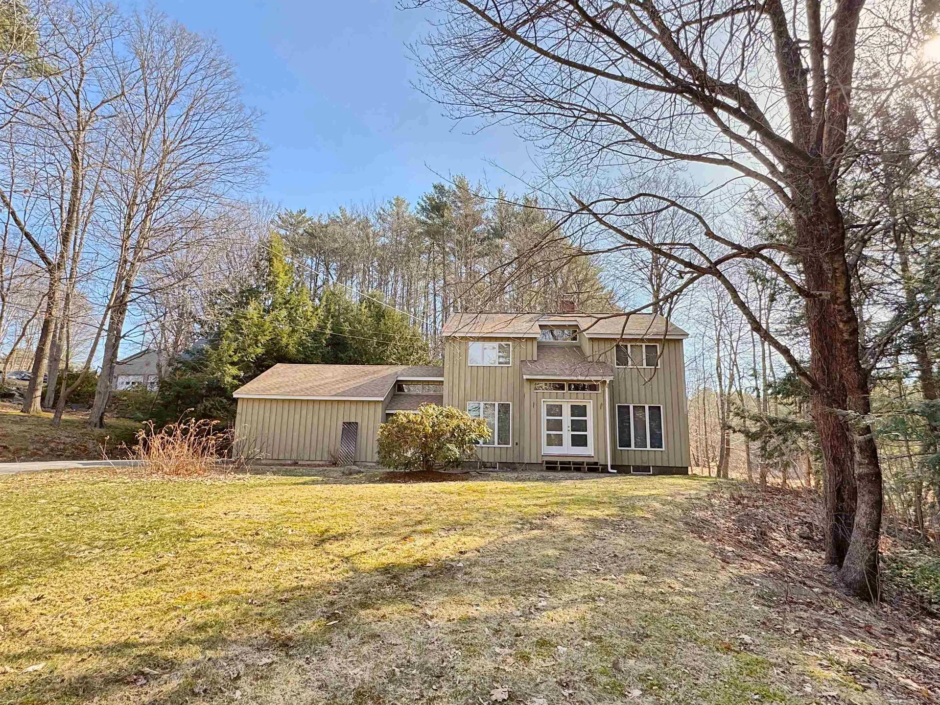 71 Ledgewood Road Claremont NH 03743