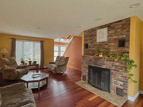 71 Ledgewood Road Claremont NH 03743