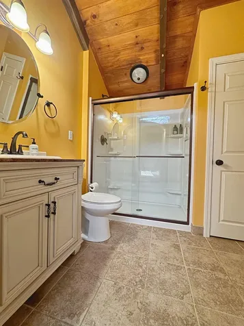 71 Ledgewood Road Claremont NH 03743