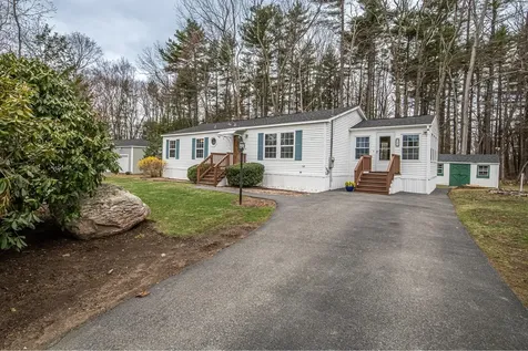 41 Granite Circle Hampstead NH 03841
