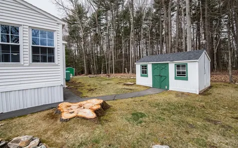 41 Granite Circle Hampstead NH 03841