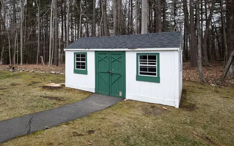 41 Granite Circle Hampstead NH 03841