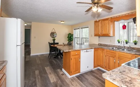 41 Granite Circle Hampstead NH 03841