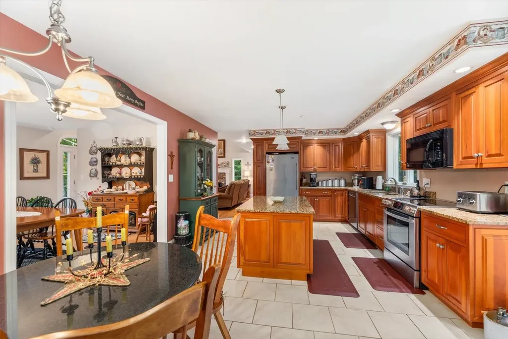 120 Cunningham Pond Road Peterborough NH 03458