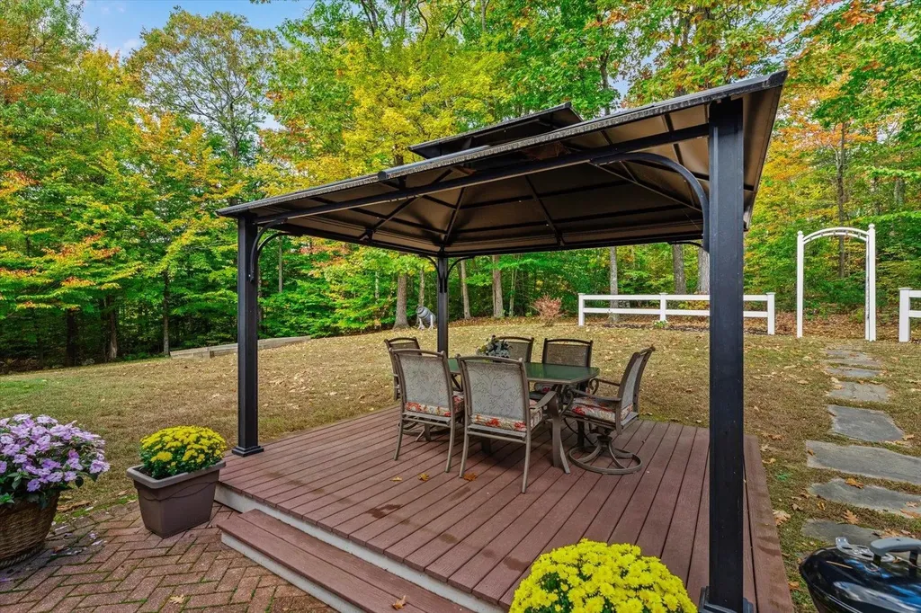 120 Cunningham Pond Road Peterborough NH 03458