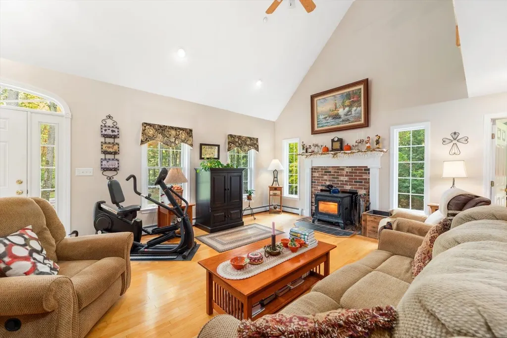 120 Cunningham Pond Road Peterborough NH 03458