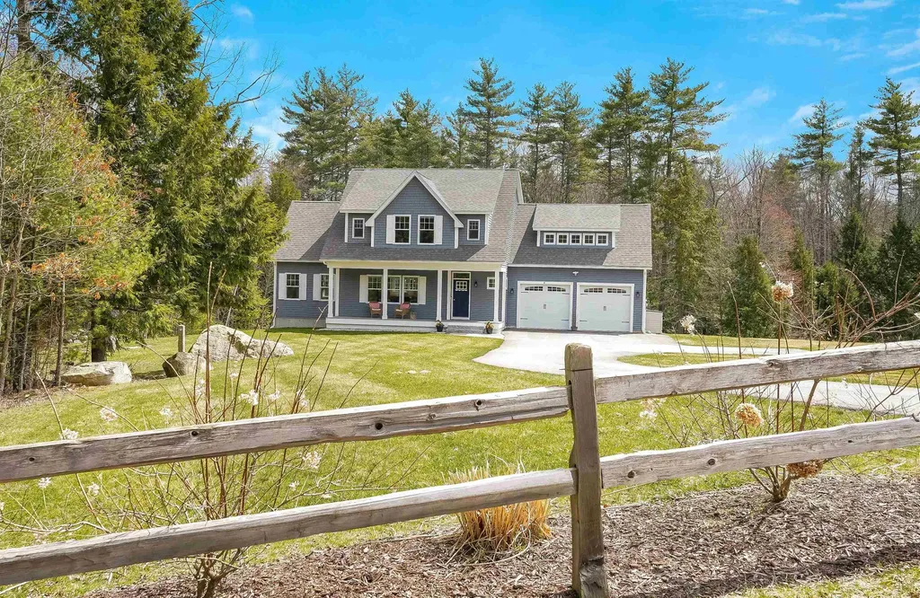 4 Odell Drive Amherst NH 03031