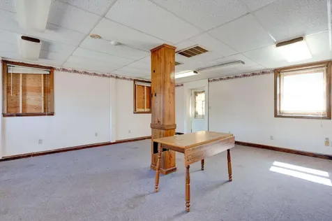 35 Bunker Hill Road Auburn NH 03032