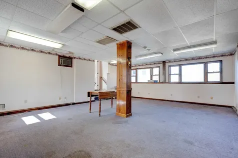 35 Bunker Hill Road Auburn NH 03032