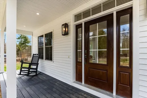 26 Meetinghouse Hill Road Deerfield NH 03037