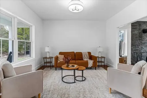 26 Meetinghouse Hill Road Deerfield NH 03037