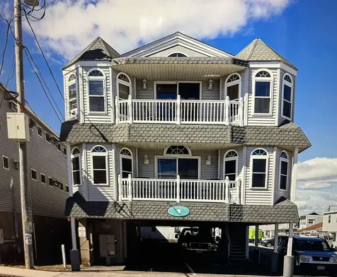 106 Ashworth Avenue Hampton NH 03842