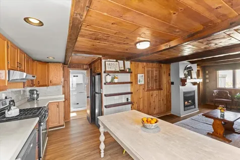 9 Marsh Lane Colchester VT 05446