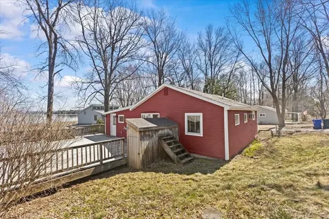 9 Marsh Lane Colchester VT 05446