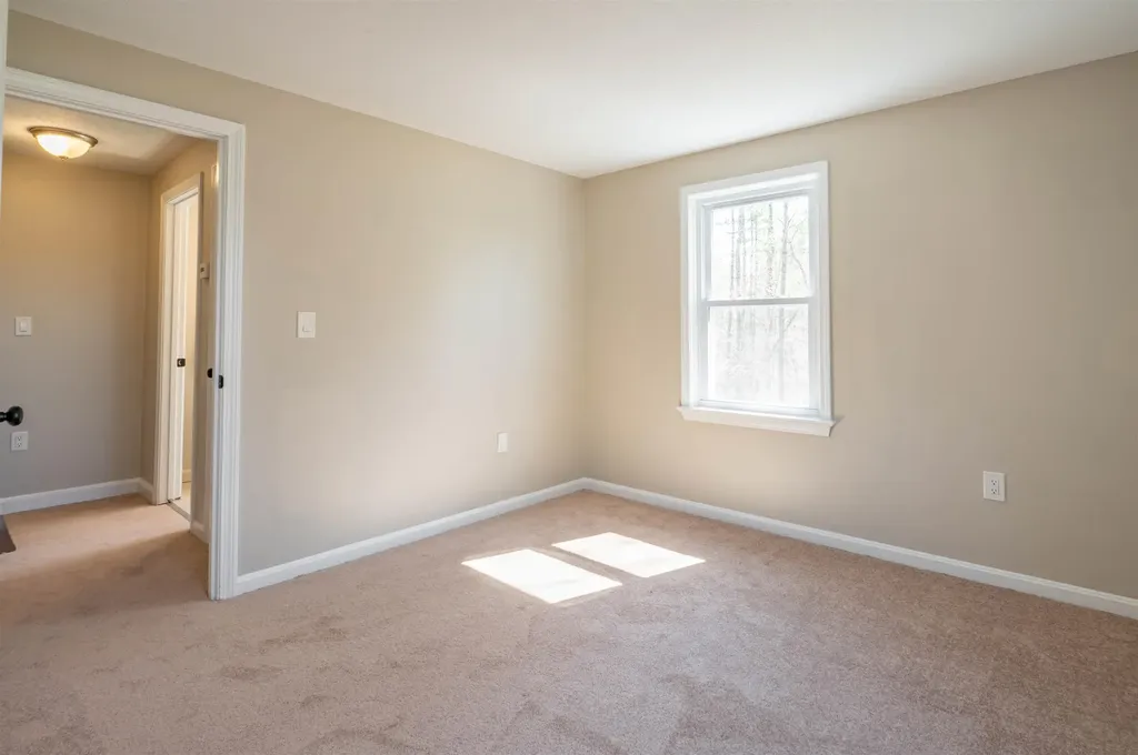 162 Tina Drive Pembroke NH 03275