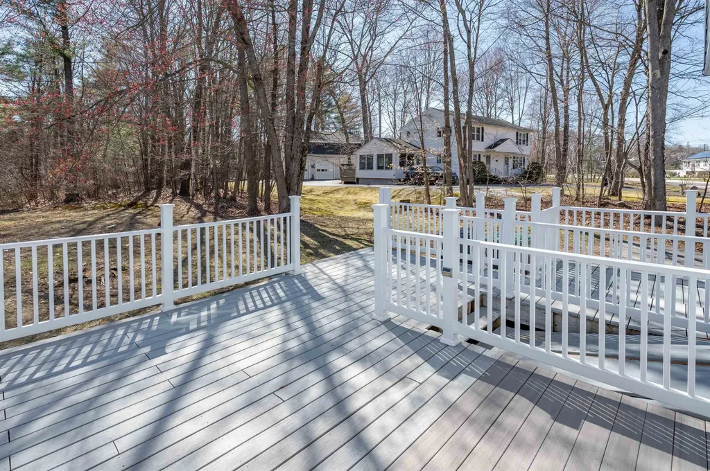 162 Tina Drive Pembroke NH 03275