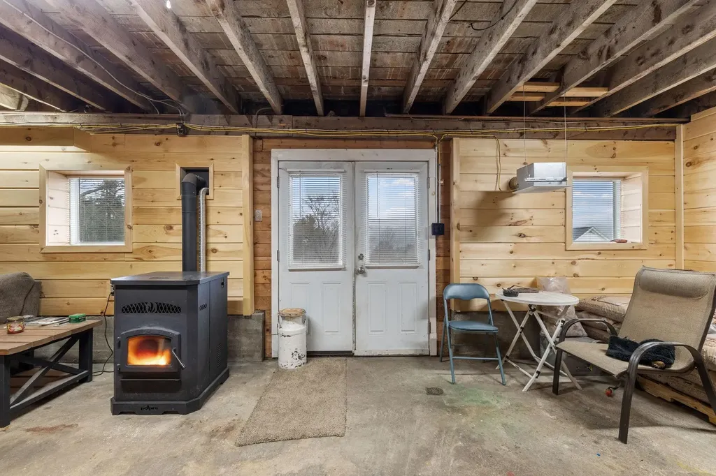 13 Third Street Newport NH 03773