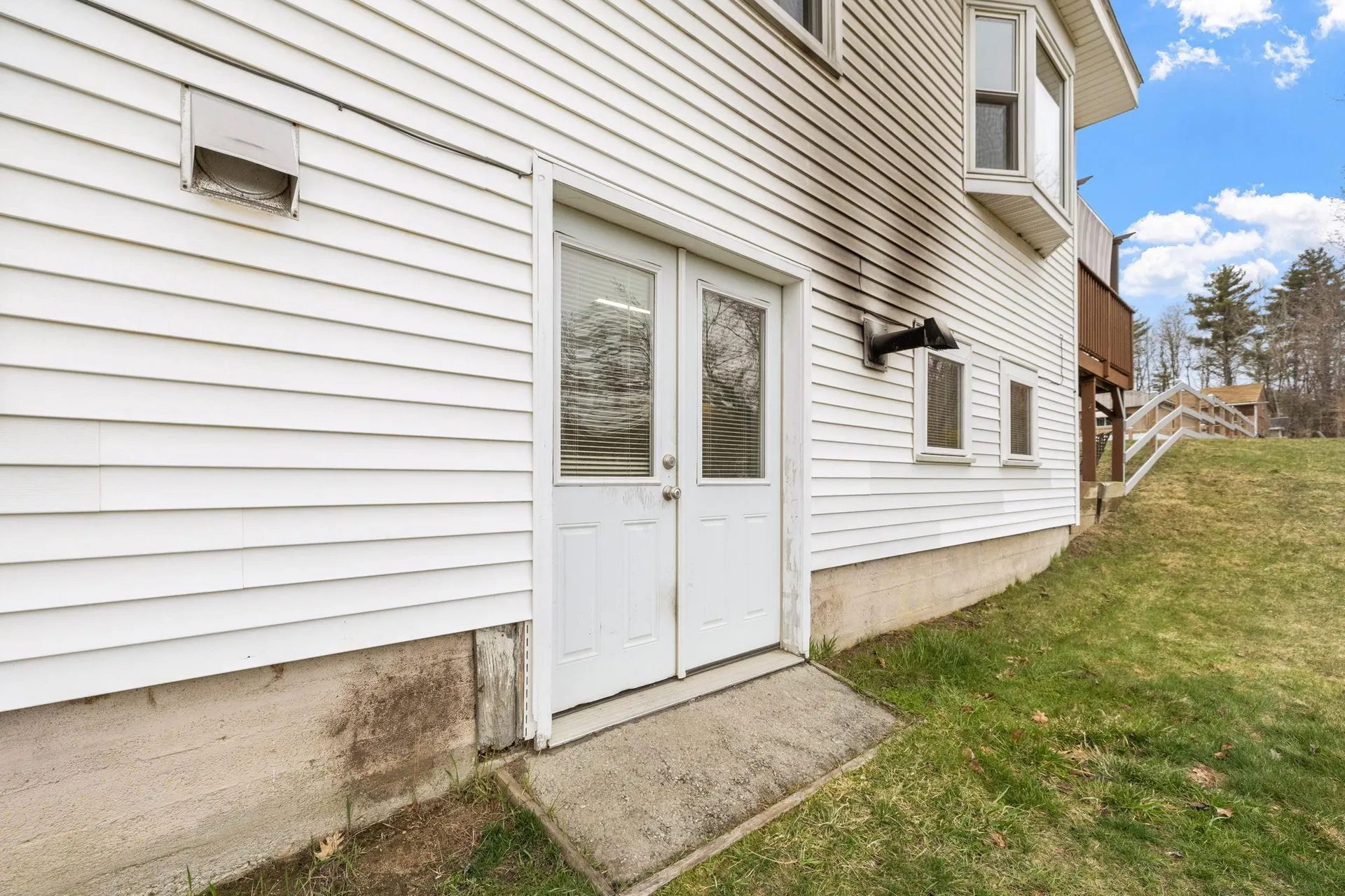 13 Third Street Newport NH 03773