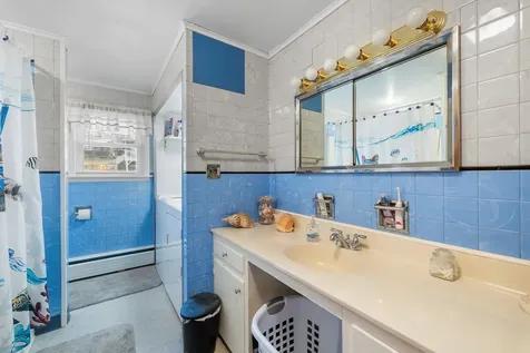 13 Third Street Newport NH 03773