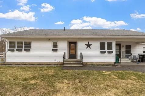 13 Third Street Newport NH 03773