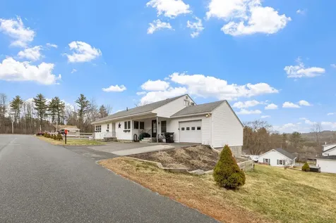 13 Third Street Newport NH 03773