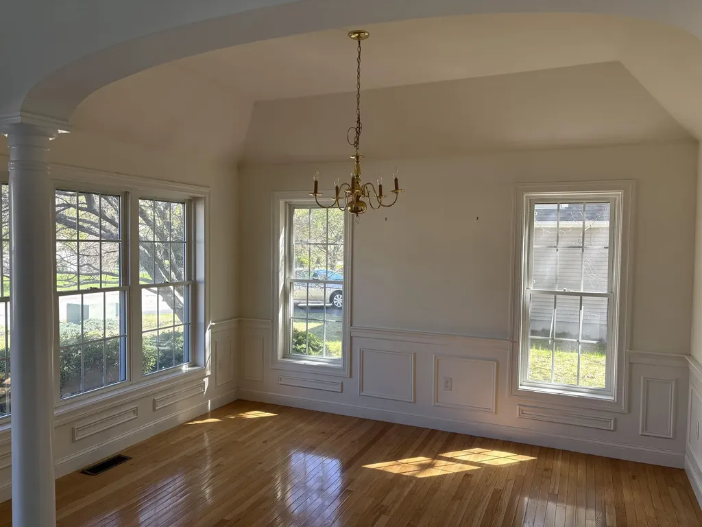 6 Smithfield Terrace Nashua NH 03064